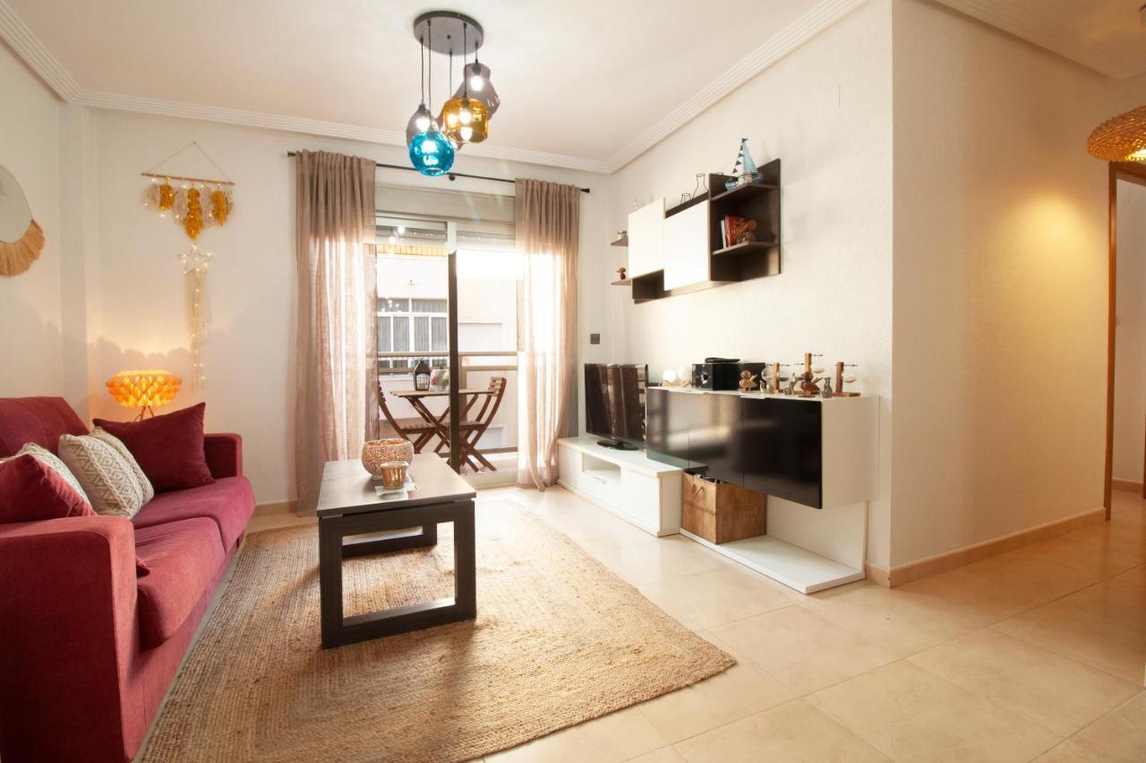 Ferienwohnung El Apartamento De Maria Jose Torrevieja Exterior foto